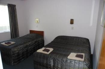 Chloe'S Motor Inn Hamilton Exteriör bild